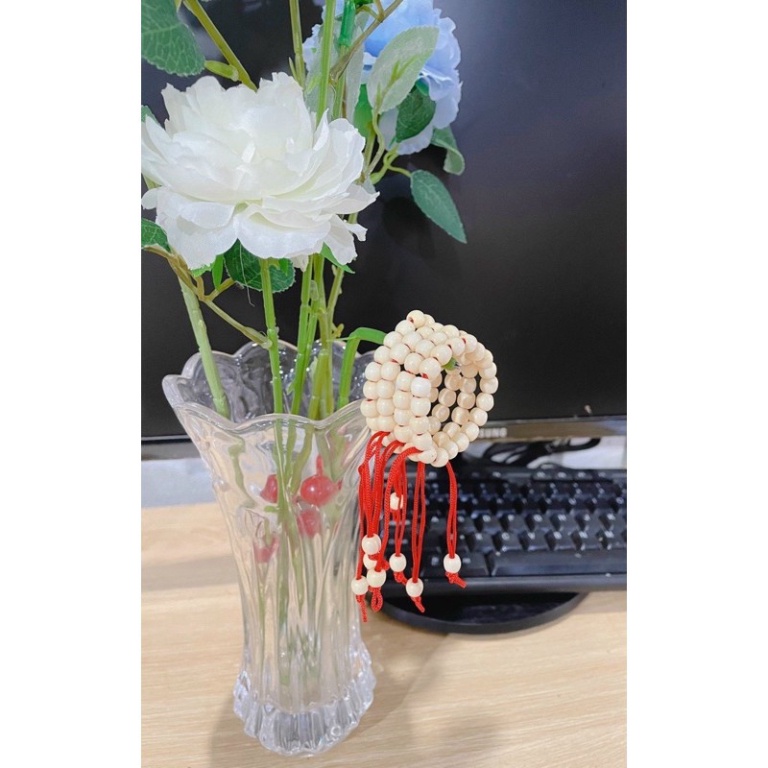 Vòng dâu tằm cho bé TINIKID