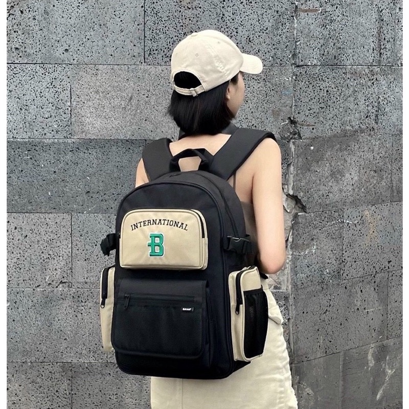 Balo đi học, laptop nam nữ đều mang được thêu chữ B