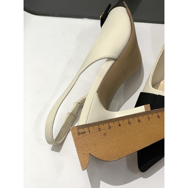 Xiaoxiang Giày Cao Gót Mũi Nhọn Hở Ngón Đính Nơ Sau Lưng Thời Trang Xuân Hè 2023