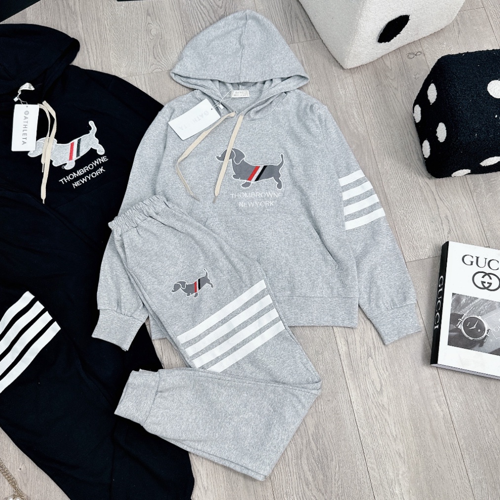 Set Bộ Mũ Len TB Viền Sọc, Chất Len Tăm Dày Dặn, Hình Thêu Nét Căng