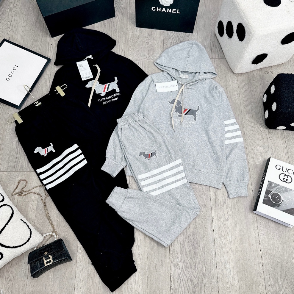 Set Bộ Mũ Len TB Viền Sọc, Chất Len Tăm Dày Dặn, Hình Thêu Nét Căng