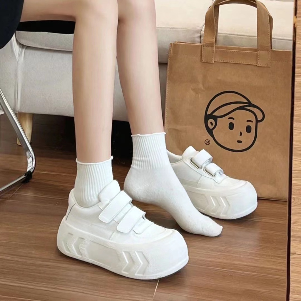 Giày Thể Thao Nữ Đế Dày Tăng Chiều Cao Thời Trang 2023