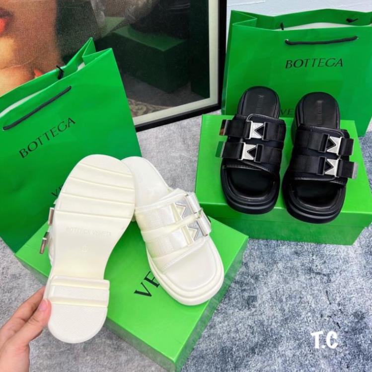 Lê Đế Cao Bottega Trắng Đen Full Size 35-39  -  By Anh Dinh Phuong