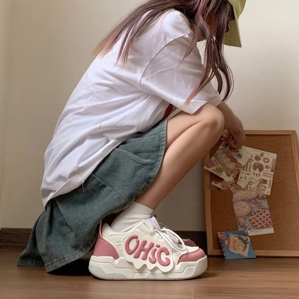 Giày Bánh Mì Đế Dày In Chữ Giản Dị Dành Cho Nữ Sinh