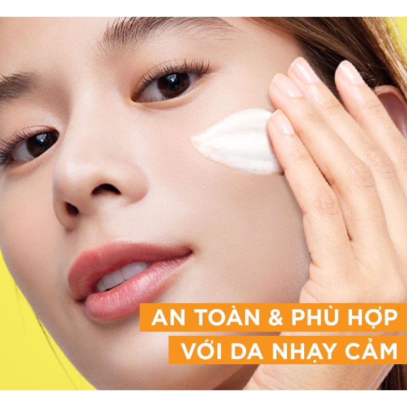 Gel Rửa Mặt Garnier Skin Natural Bright Complete Vitamin C Gel Wash 120ml