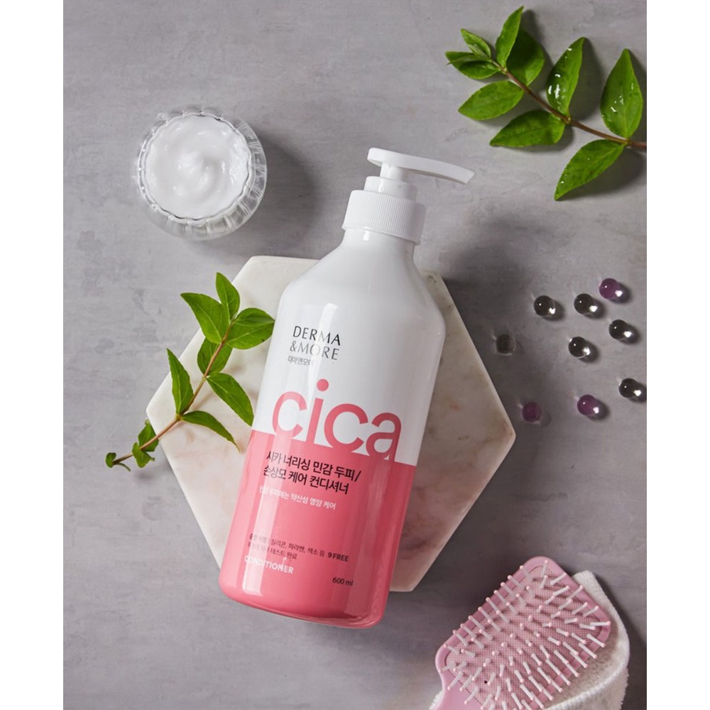 Dầu Xả Derma & More Cica Nourishing Chăm Sóc Tóc Hư Tổn 600ml