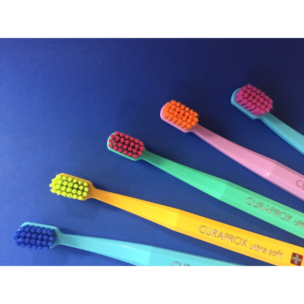 Bàn Chải Đánh Răng Curaprox Cs 5460 Ultra Soft Vĩ 3 Cái 58g