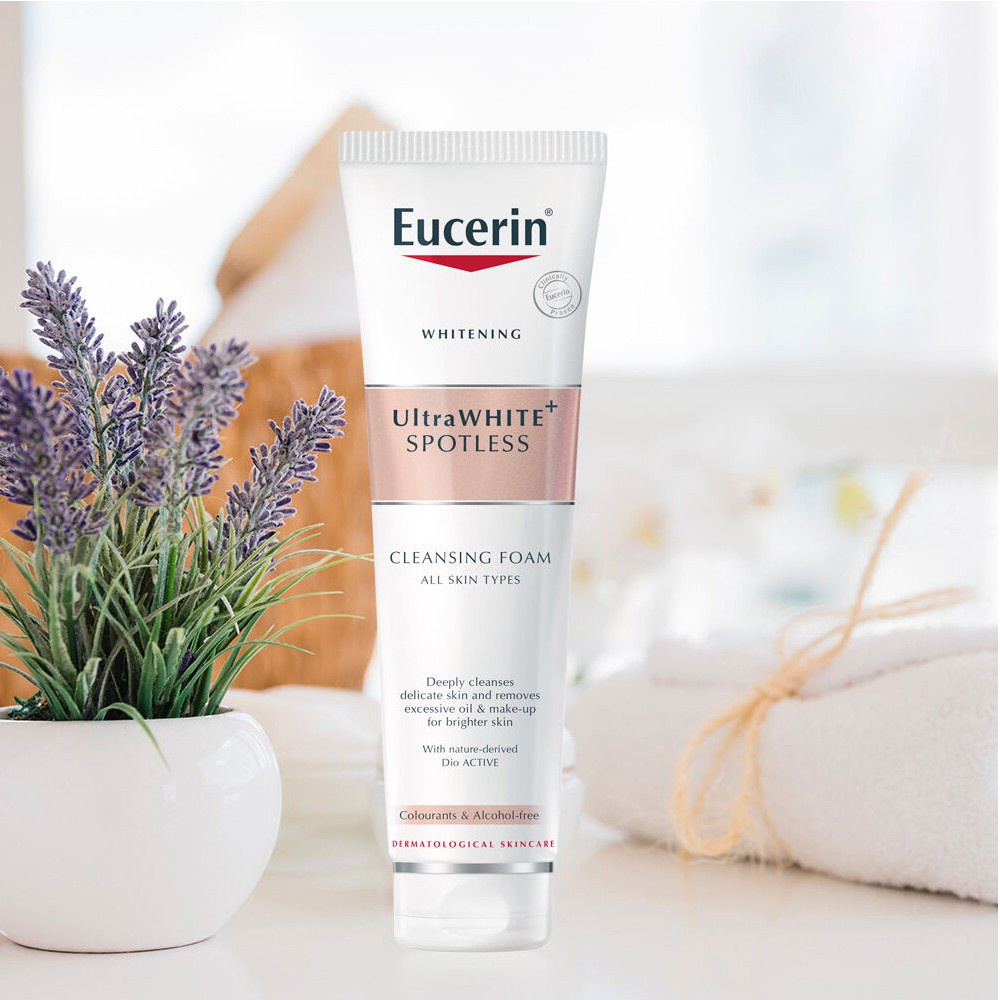 Sữa Rửa Mặt Eucerin Ultra White+ Spotless Cleansing Foam Làm Trắng Da 150g