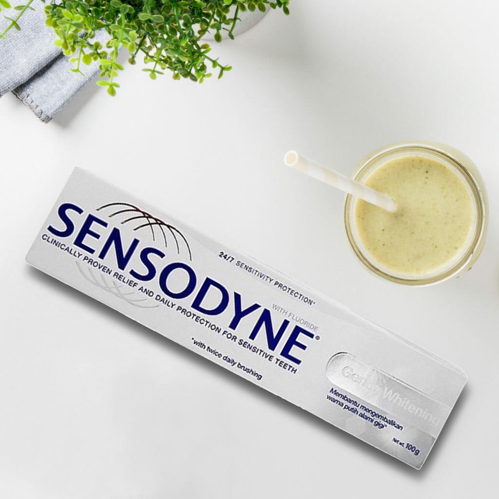 Kem Đánh Răng Trắng Sáng Sensodyne Gentle Whitening 100g