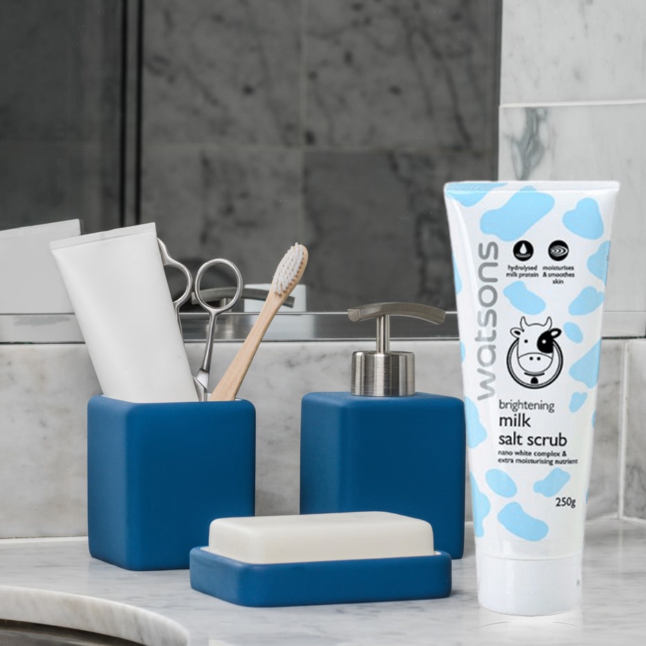 Muối Tắm Tẩy Tế Bào Chết Làm Sáng Da Watsons 250g