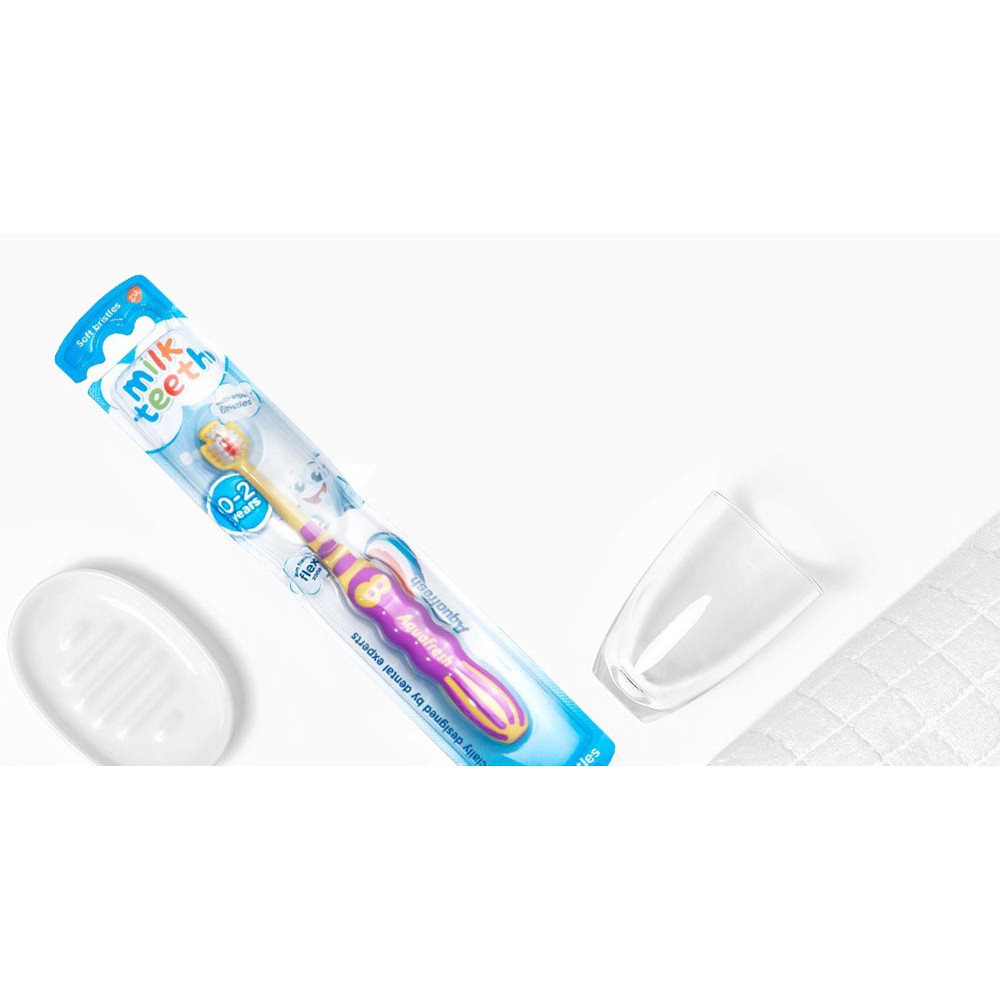 Bàn Chải Đánh Răng Trẻ Em Răng Sữa Aquafresh Kid Milk Teeth 0-2 Tuổi