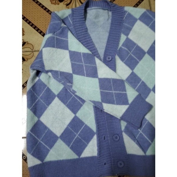 Pass/ Thanh lí NEW CARDIGAN TÍM💜