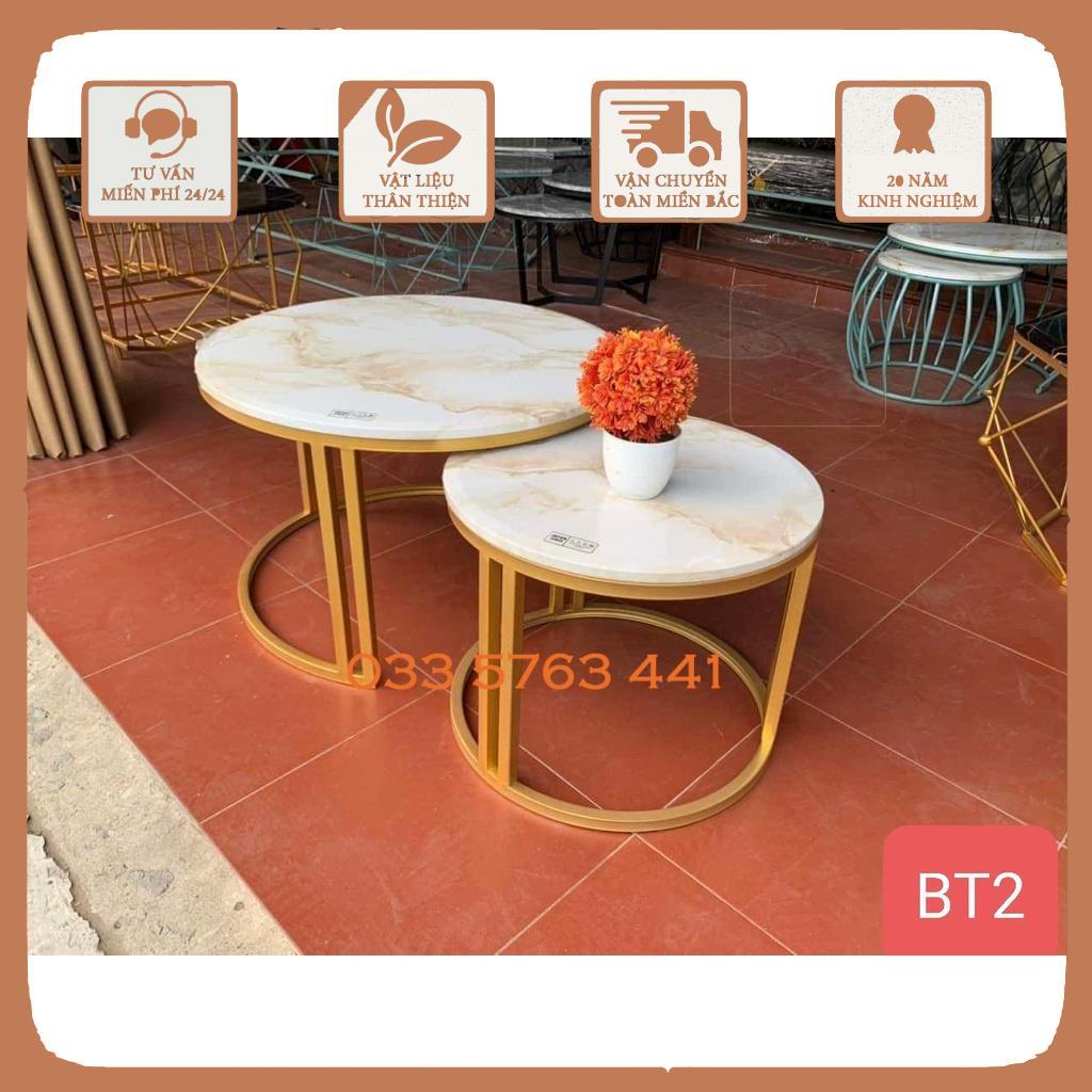 Bàn trà sofa phòng khách mặt đá tròn chân kiềng dạng ống chữ nhật cao cấp Vapo