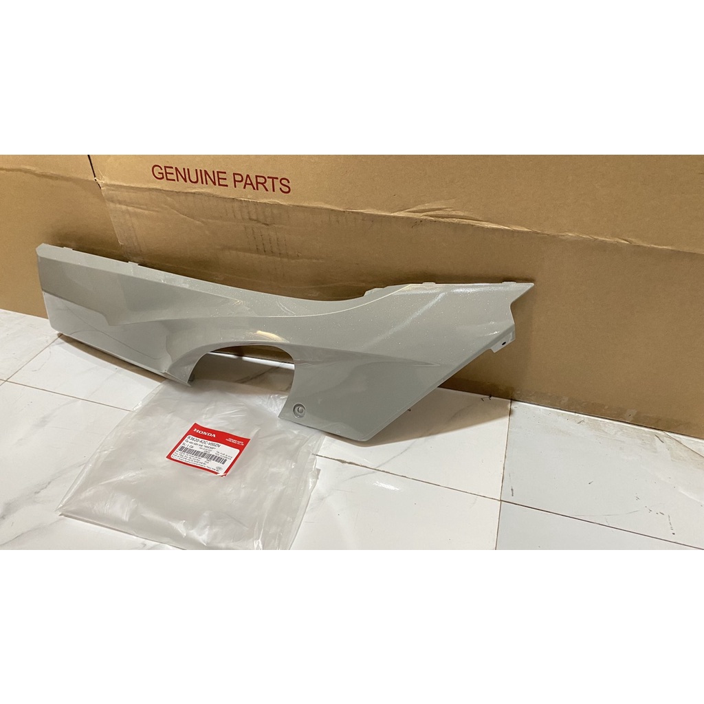 Ốp sàn bên trái | ốp cạnh sàn để chân Vision  màu Xám xi măng *NHC60P* chính hãng Honda