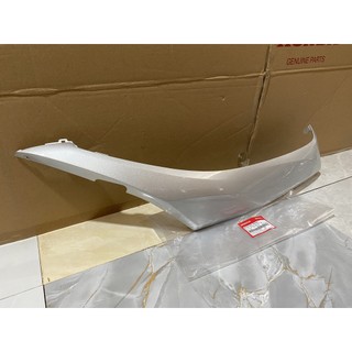 Ốp nhựa sàn bên phải Vision đời Cũ màu Bạc chính hãng Honda