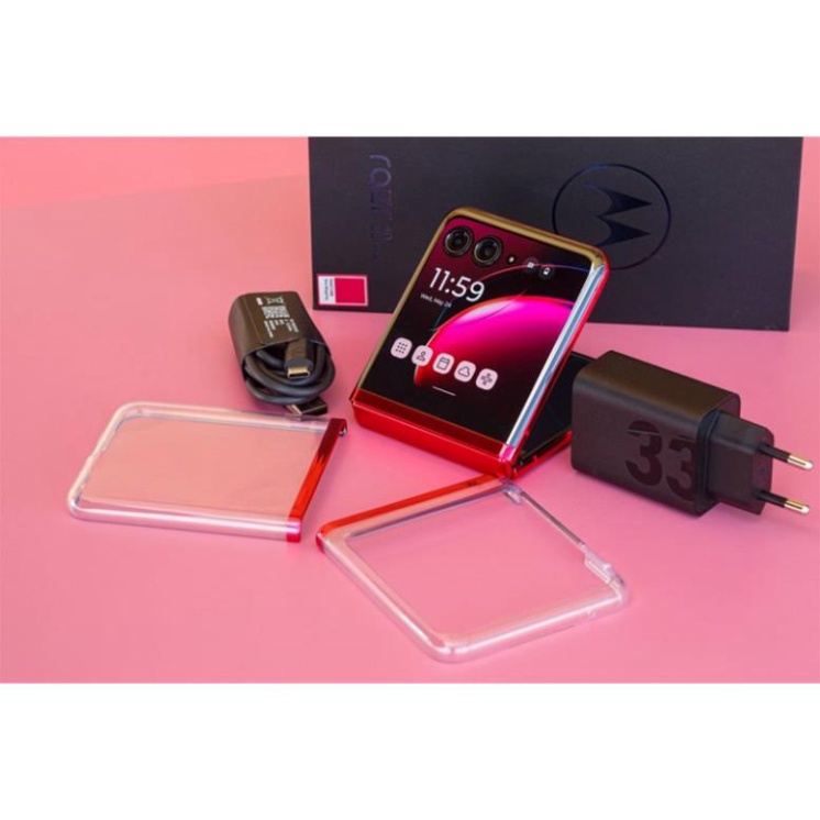 Điện thoại Motorola Razr 40Ultra  hàng nhập khẩu fullbox nguyên seal bảo hành 12 tháng