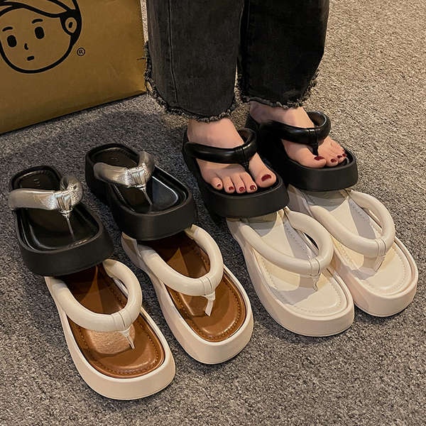 Sandal Đế Dày Phong Cách Mới Dễ Phối Đồ