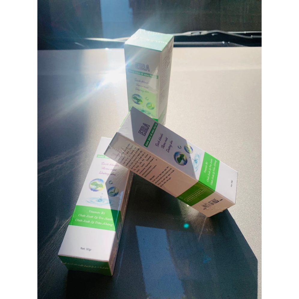 Dung dịch vệ sinh phụ nữ và cốc nguyệt san Claricare