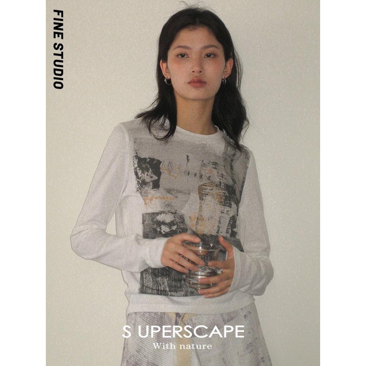 Fine studio Áo Thun cotton Tay Dài Cổ Tròn In Họa Tiết Màu Xám Trắng Chính Hãng