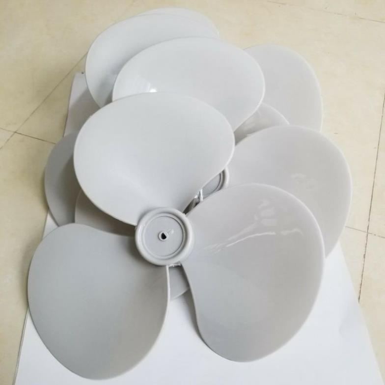 Cánh quạt nhựa dẻo sải cánh 400mm