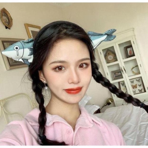 Hàng Mới HOT TREND 2023 Áo Khoác Gió Nữ Dáng Croptop Chất Vải Gió Quảng Châu Cao Cấp - Tôn Dáng, Dễ Phối Đồ