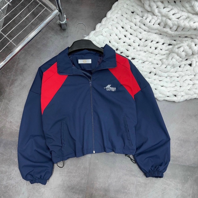 Hàng Mới HOT TREND 2023 Áo Khoác Gió Nữ Dáng Croptop Chất Vải Gió Quảng Châu Cao Cấp - Tôn Dáng, Dễ Phối Đồ