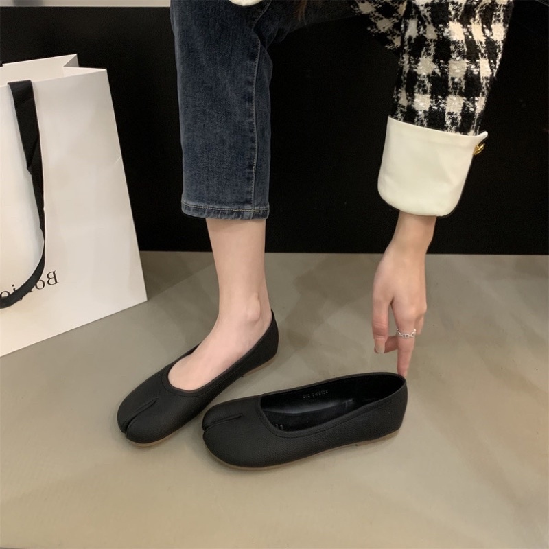 Giày móng ngựa phong cách retro
