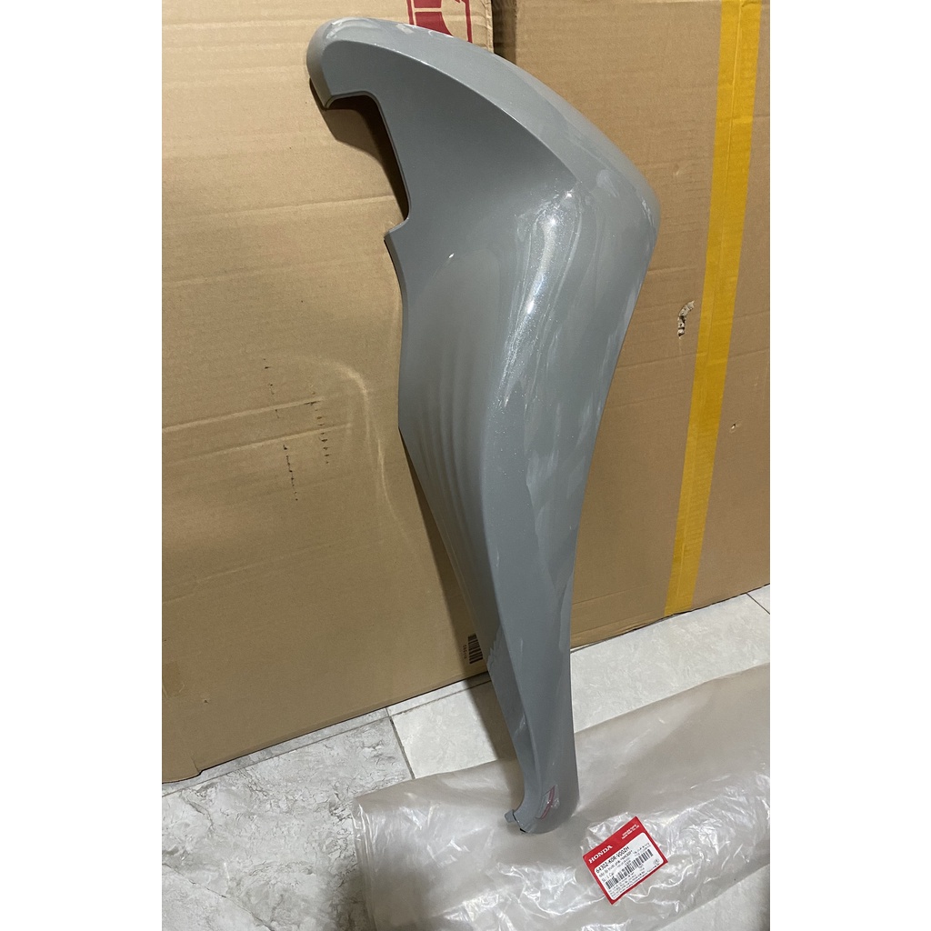 Cánh yếm bên phải | bửng yếm SH 125/150  màu Xám xi măng *NHC60P* chính hãng Honda