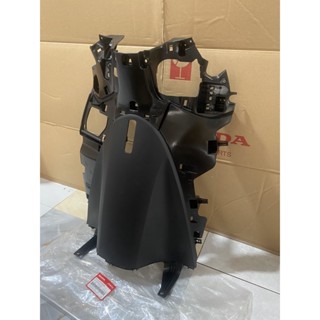 Ốp dưới bên trong | ốp dưới ổ khóa SH MODE (2021) màu Đen *NH1* chính hãng Honda (81141-K1N-V00ZB)