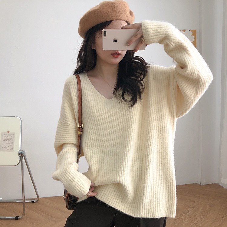 Áo len nữ basic dài tay cổ trễ tông màu pastel trơn hàn quốc chất mềm mại màu trắng, be, nâu Deliz