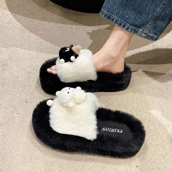 Dép lông thú Con búp bê nữ dày, mùa thu đông thời trang phim hoạt hình đáng yêu