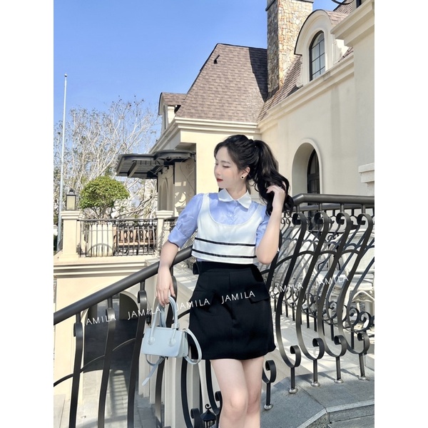 Áo sơ mi kẻ xanh phối yếm - Ceci top