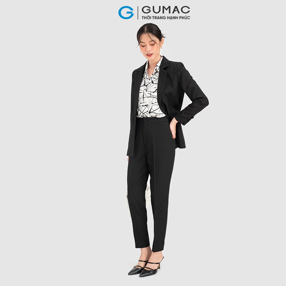 Áo vest nữ GUMAC màu đen công sở phối nút thanh lịch AC08025