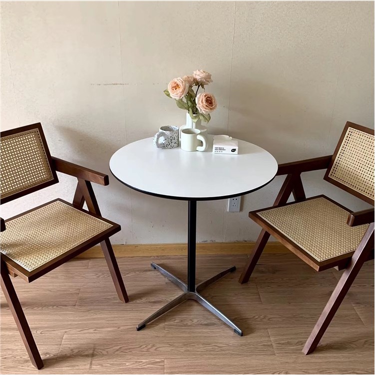 Bàn hợp kim nhôm phong cách Bắc Âu, bàn tròn gia đình╰╯