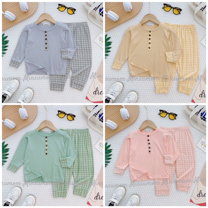 Bộ cotton lạnh dài tay cổ trụ phối quần kẻ caro cho bé trai, bé gái chất vải thun mềm mịn co giãn thấm hút mồ hôi