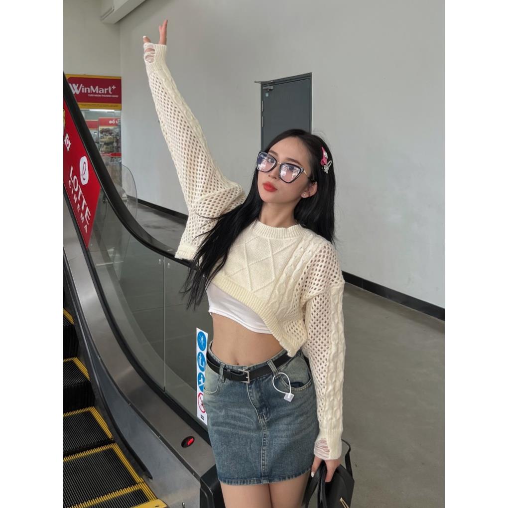 Áo len crotop cổ tròn tay rách - Laddy Store - AolenCrt3667_P0K9