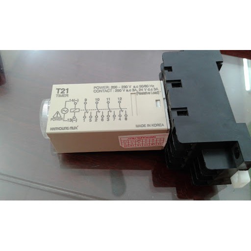Hanyoung Rơ le thời gian  Hanyoung T21-1-4A20 220VAC