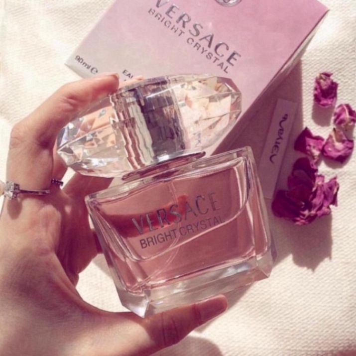 Nước hoa nữ Versace Bright Crystal chiết 10ml chính hãng - Golden Perfume