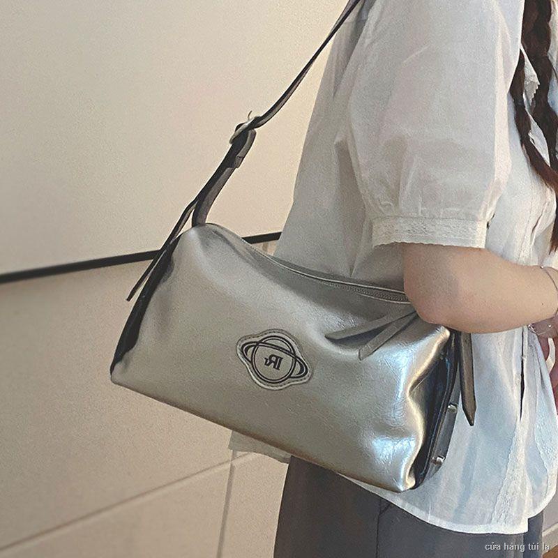 Túi đeo chéo thiết kế thích hợp thời trang mới màu sắc tương phản túi vuông nhỏ cao cấp phù hợp với túi đeo vai đơn