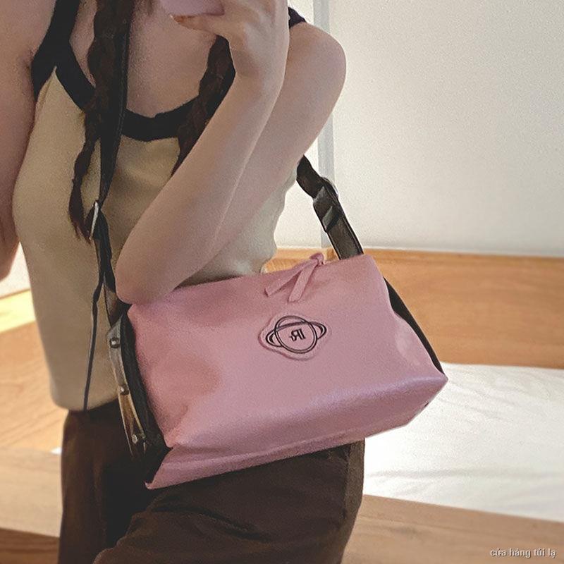 Túi đeo chéo thiết kế thích hợp thời trang mới màu sắc tương phản túi vuông nhỏ cao cấp phù hợp với túi đeo vai đơn