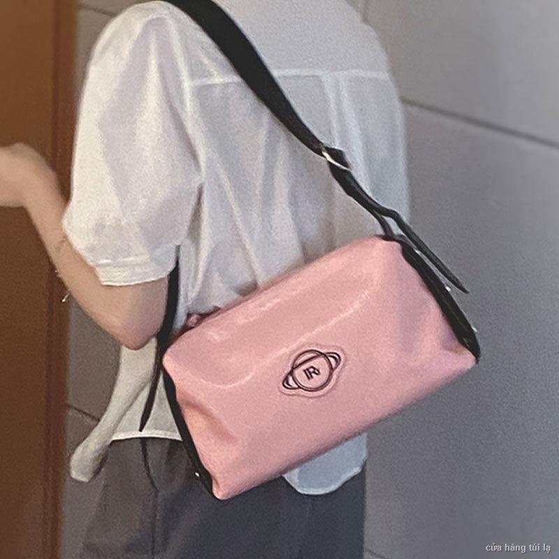 Túi đeo chéo thiết kế thích hợp thời trang mới màu sắc tương phản túi vuông nhỏ cao cấp phù hợp với túi đeo vai đơn