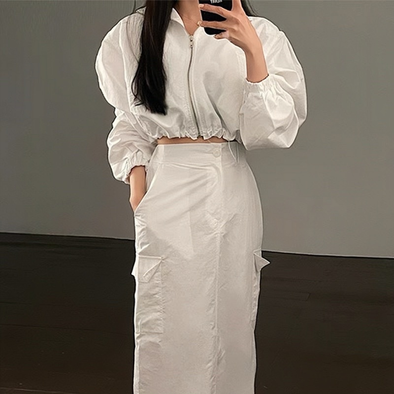 Bộ Gió Thể Thao Nữ Phong Cách Y2k