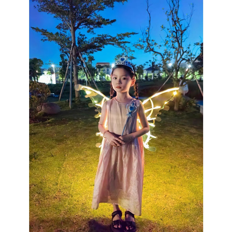 Cánh Thiên Thần Tự Vẫy Và Phát Sáng Cho Bé Gái Vui Chơi Các Ngày Lễ Hội - Đôi Cánh Thiên Thần Cho Bé Gái Vui Chơi
