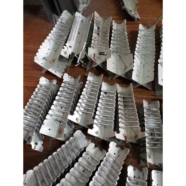 Máy sấy tóc  Như hình.