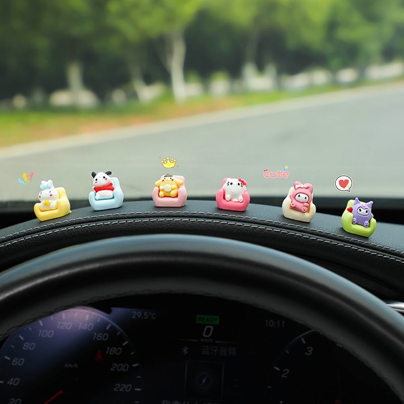 Búp Bê Hoạt Hình mini Dễ Thương Dùng Để Trang Trí Nội Thất Xe Hơi