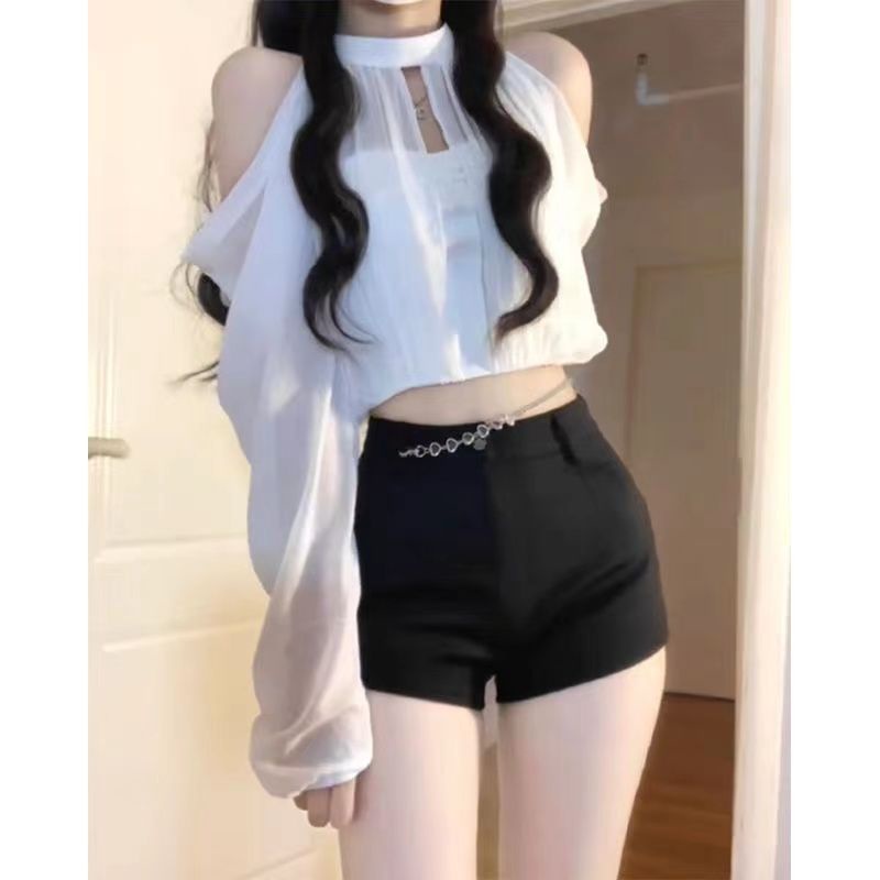 Áo Kiểu Trễ Vai Tay Dài Kèm Quần Ngắn Lưng Cao Thời Trang Mùa Thu Mới Cho Nữ