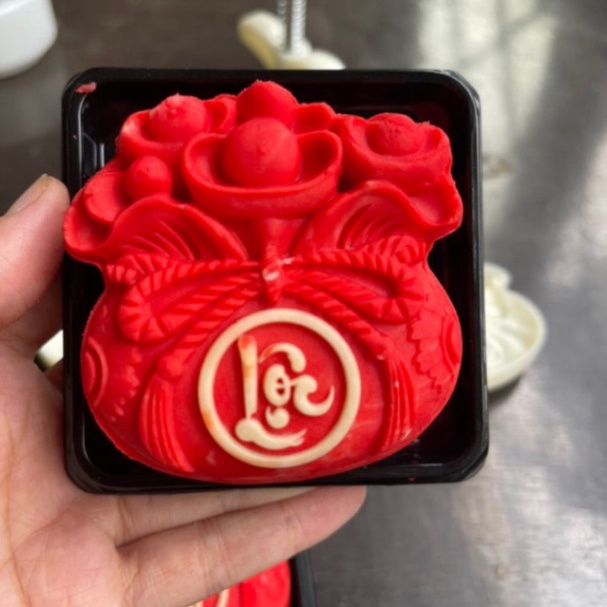 Khuôn lò xo túi tiền chữ Phát-Tài-Lộc làm bánh trung thu 150g