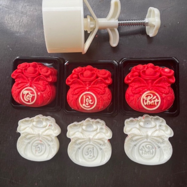 Khuôn lò xo túi tiền chữ Phát-Tài-Lộc làm bánh trung thu 150g