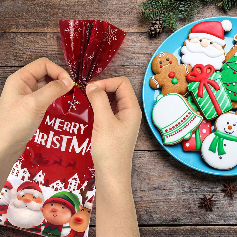Set 25 / 50 / 100 Túi Nhựa Đựng Bánh Kẹo Họa Tiết Giáng Sinh Hoạt Hình Dễ Thương