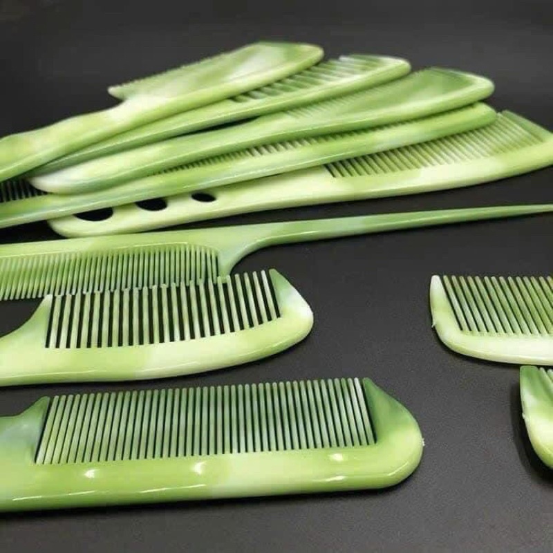 10 LƯỢC CHẢI TÓC TẠO KIỂU